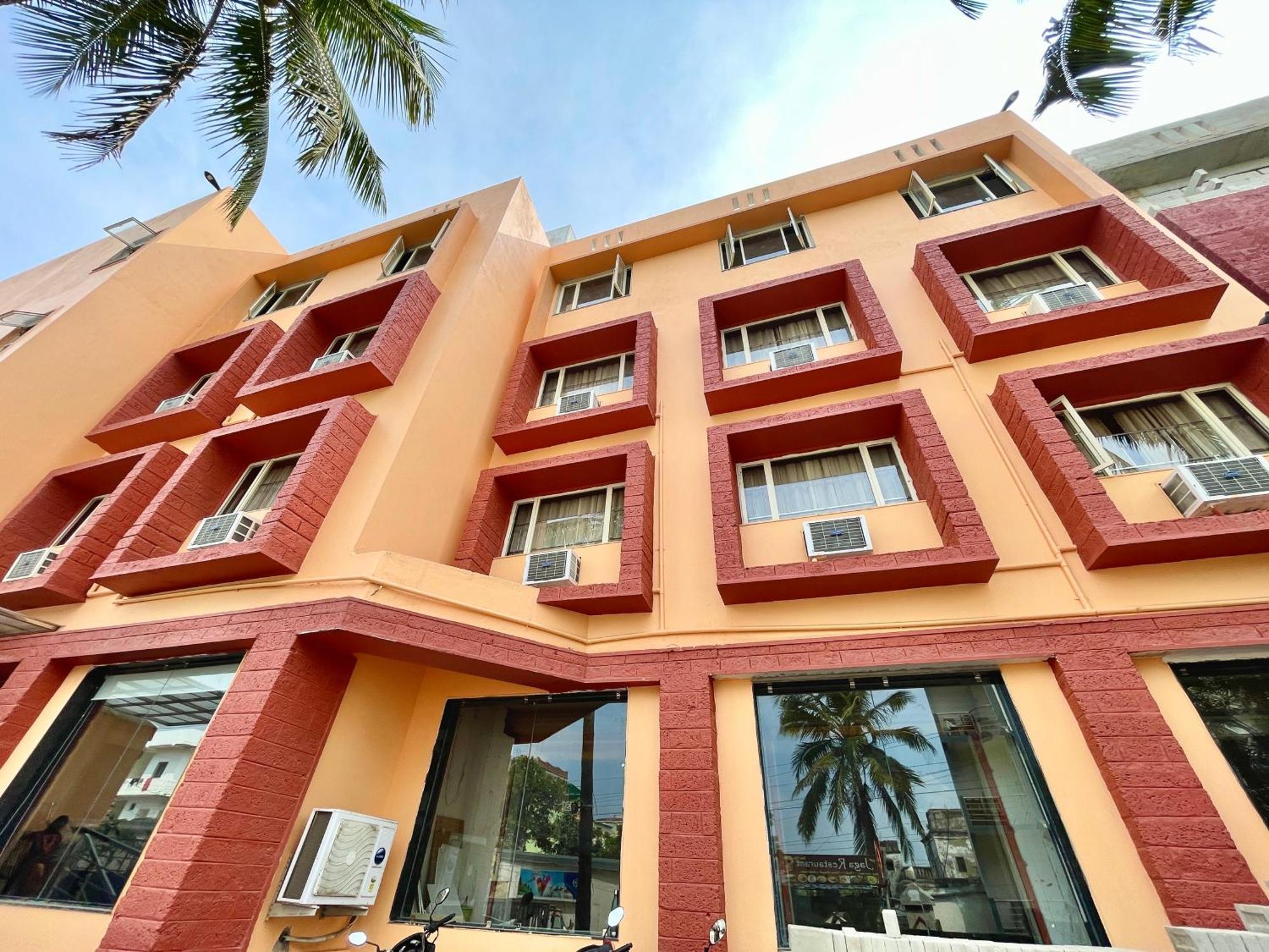 Hotel Rockbay ! Puri, Swimming Pool-Lift-And-Parking-Facility Near Sea Beach & Temple Breakfast Included Exterior foto